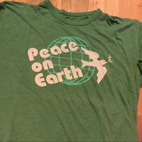 Peace on earth - Picture 3 of 3